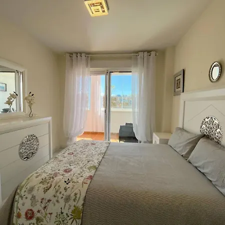 Aguaserena Confort Playa Y Piscinas Apartment *